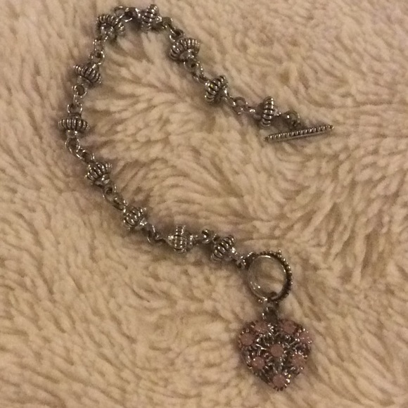 Vintage Heart Bracelet, Toggle Clasp - Picture 10 of 11